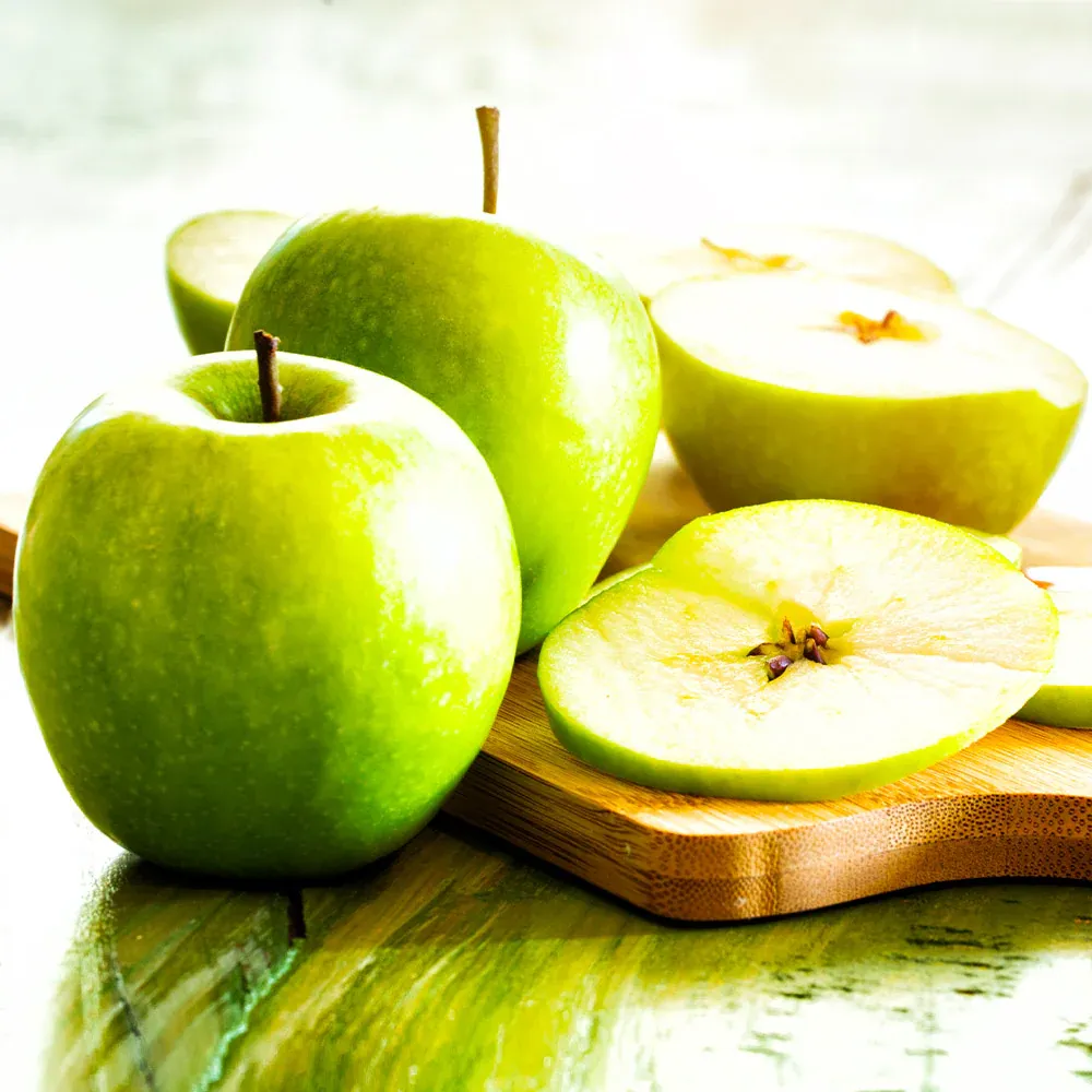 Fruit Snacks® Tangy Green™ Columnar Apple Tree 1