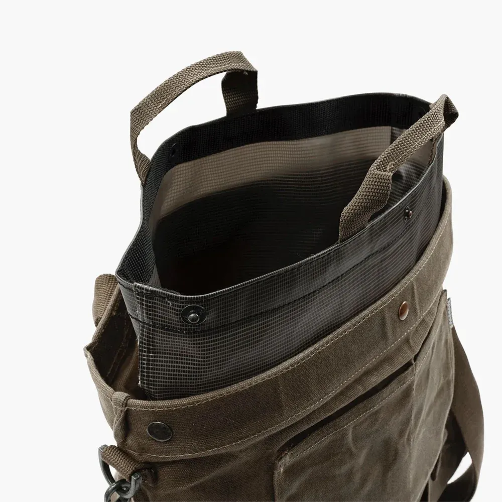Weather-Resistant Harvesting and Gathering Bag for Garden and Foraging 5